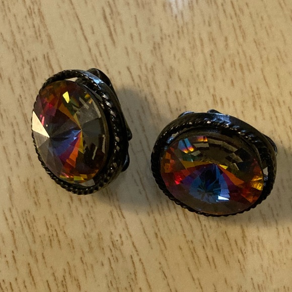 Fantastic vintage Rivoli rainbow volcano crystal clip on earrings - Picture 2 of 5